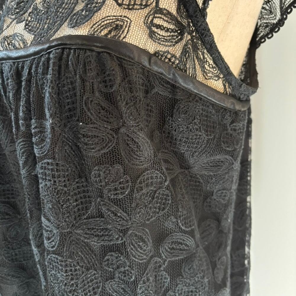 Matty M Black Lace Dress Cap Sleeve Floral Large - Picture 3 of 14